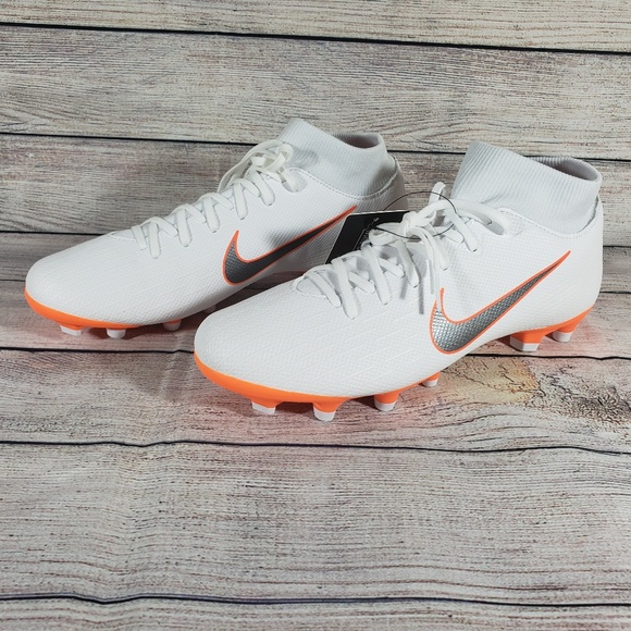 poshmark soccer cleats